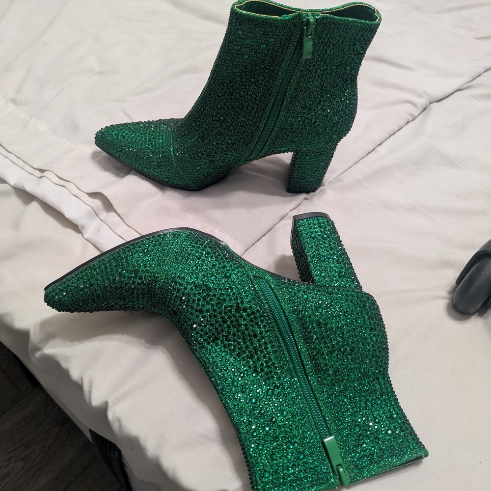 Forever 21 Emerald Green Rhinestone Heeled Ankle Boots